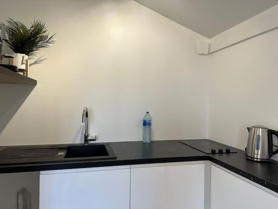 Appartement Chaleureux Proche Rer/ Cdg / Parc Expo Sevran Esterno foto
